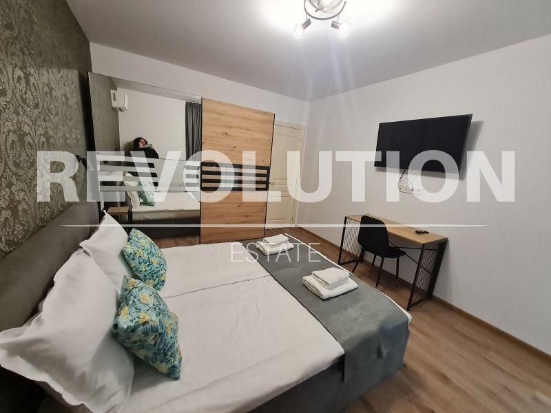 Дава се под наем Двустаен апартамент в Варна, ВИНС - 50 кв.м за 700 € - Снимка #4