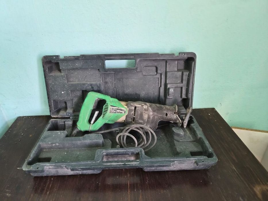 Fierăstrău sabie  Hitachi CR 13V2