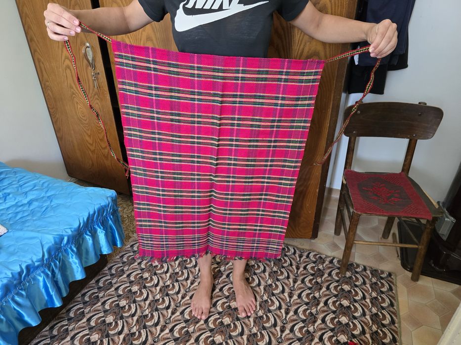 Ръчно тъкани престилки