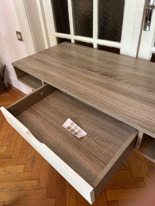 Vând birou JYSK ABBETVED + scaun rotativ IKEA SKRUVSTA