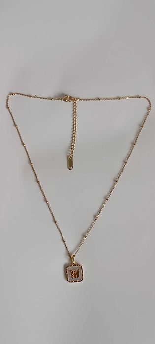 Нежно колие от медицинска стомана Butterfly