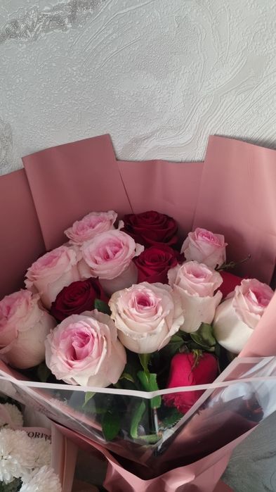 Продам цветы букет розы срочно