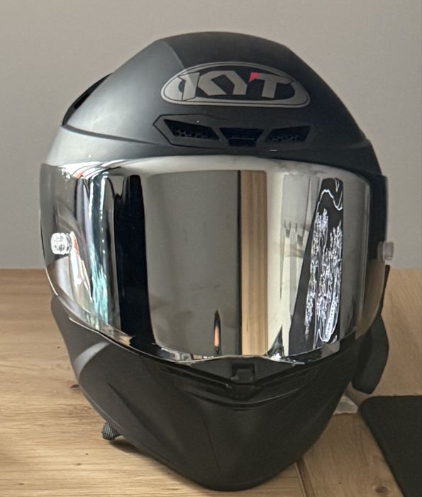 Casca moto KYT TT REVO
