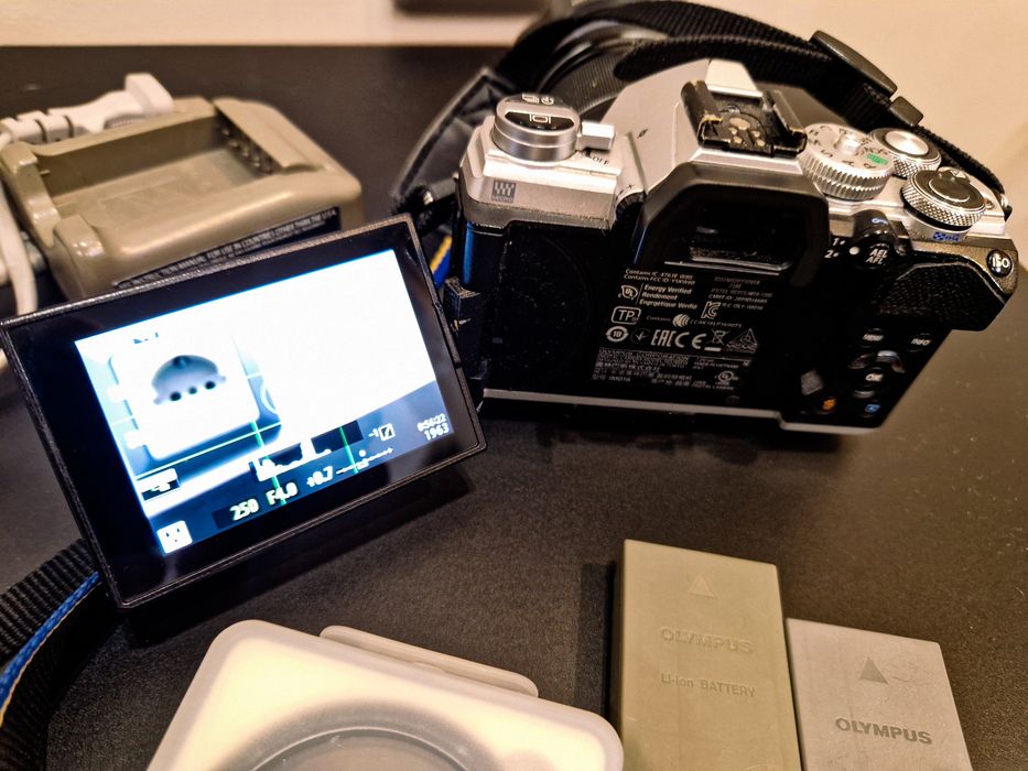 Комплект Olympus OM-D E-M5 Mark iii