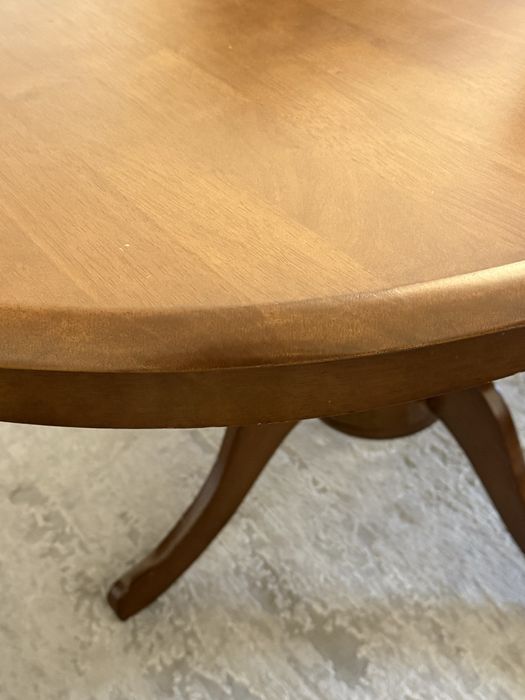 Малайзийское Стол деревянный