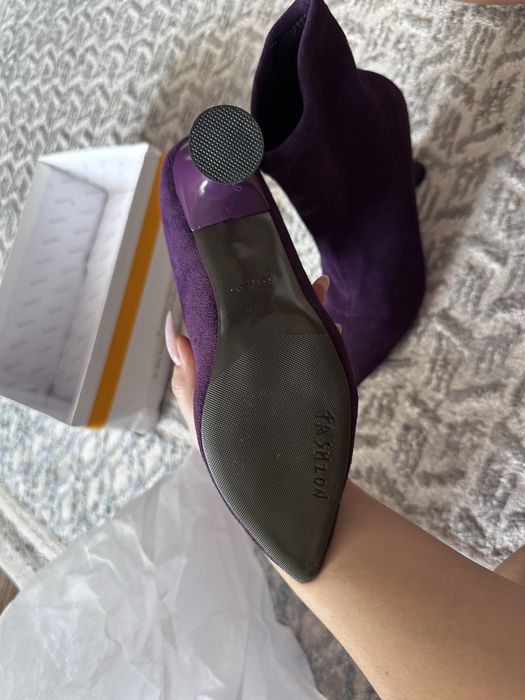 Срочно продам ботиночки