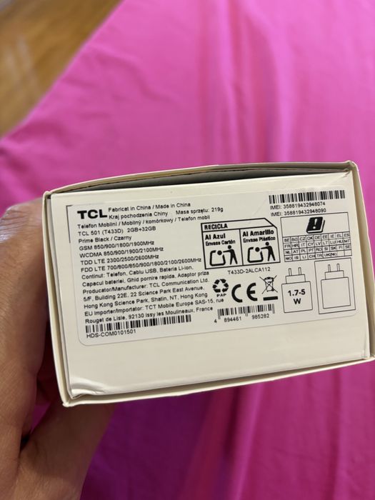 Telefon nou TCL 501