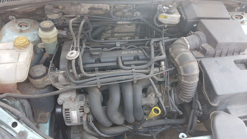 Dezmembrari  Ford FOCUS Mk 1  1998  > 2007 1.6 16V Benzina