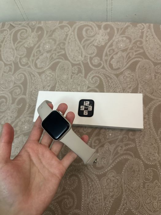 Apple Watch SE (Gen2) 40 mm