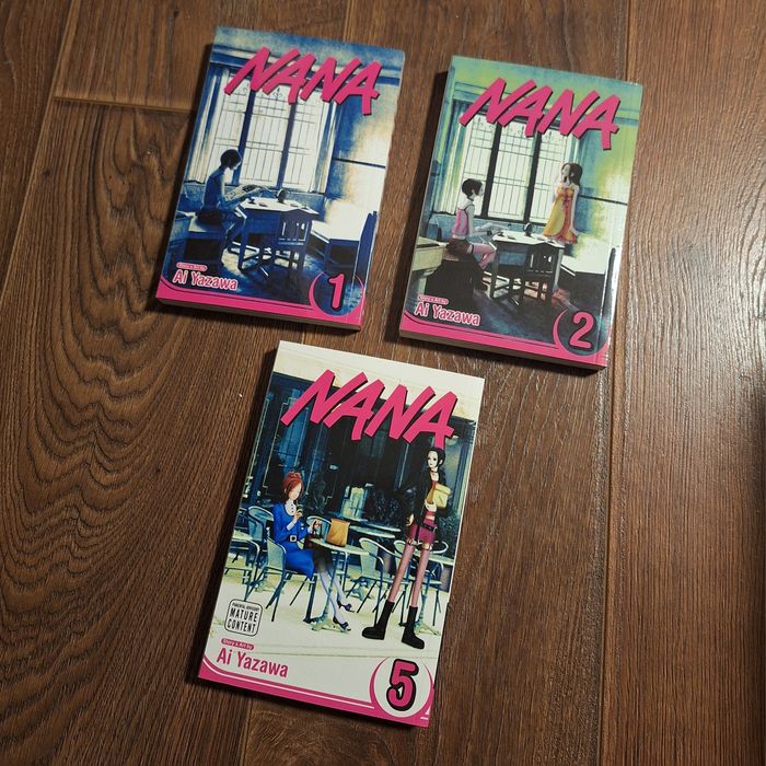 Манга колекция и фигурки, light novels