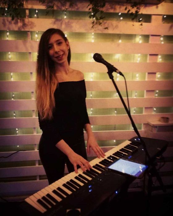 Lectii muzica - Pian, Canto, Handpan, Productie Muzicala