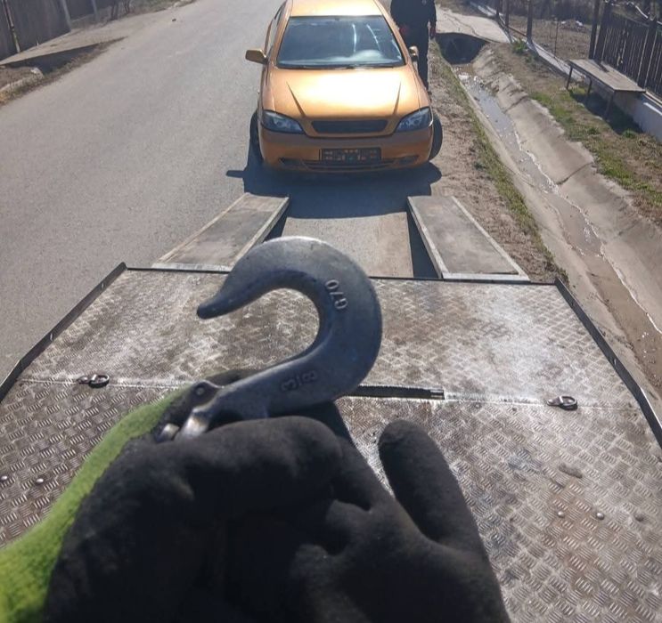 Auto avariate defecte dezmembrate rable pentru fier vechi ridicare