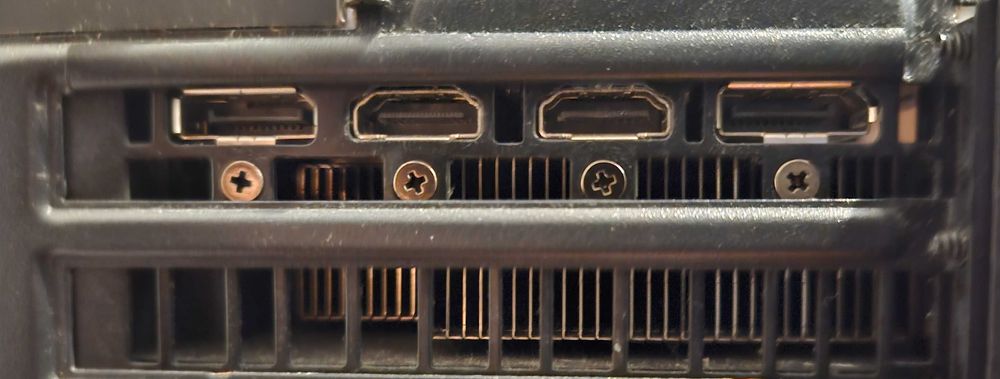 Настолен компютър за игри, Intel i5-14600, RAM 32GB, RTX 2070 Turbo