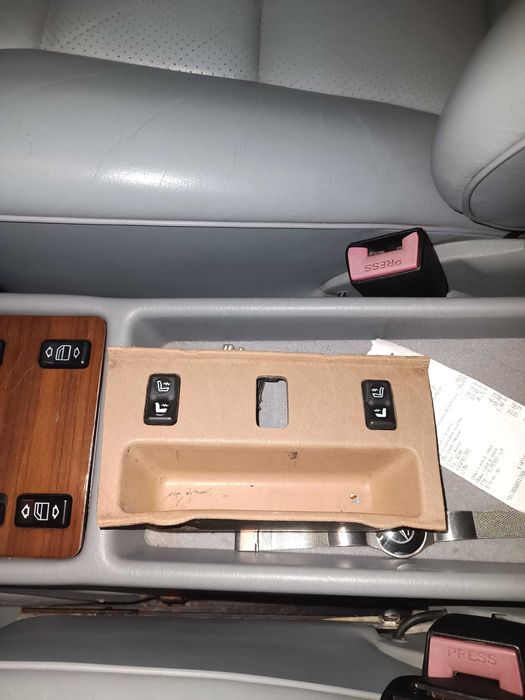 Мерцедес Mercedes W126  560 SEL s class W 124  W 201-190 части и други