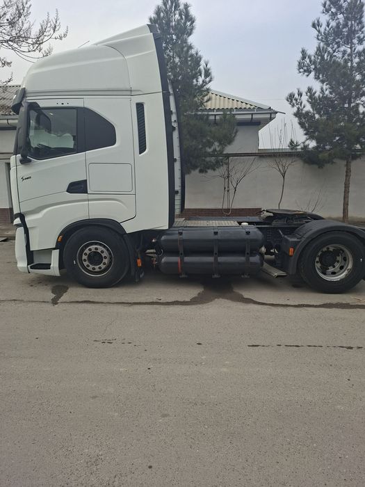 IVECO EURO 6+ Сотилади 
Йили: 2020