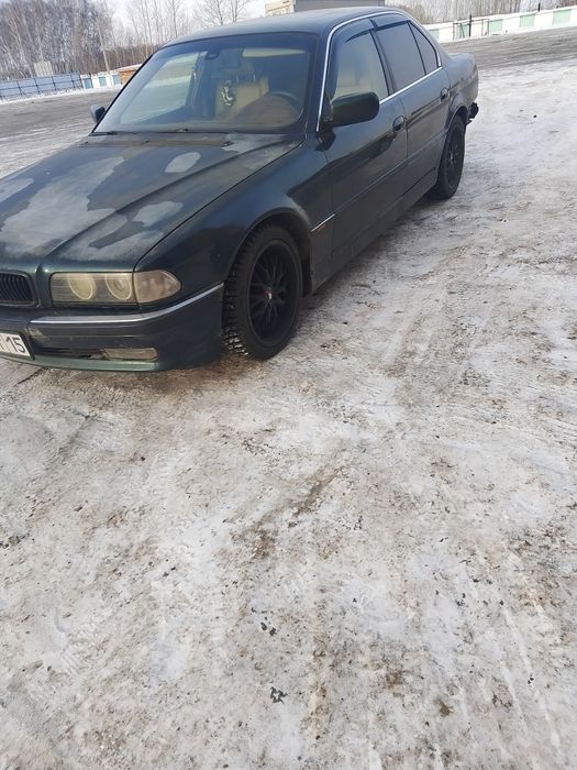 Продам БМВ 7 серии