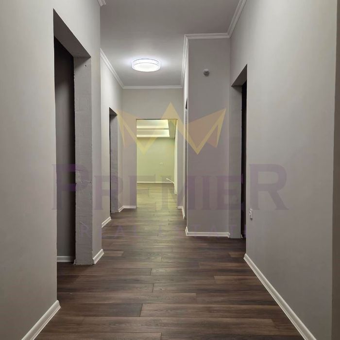Къща в Варна-м-т Добрева Чешма площ 185 цена 395000