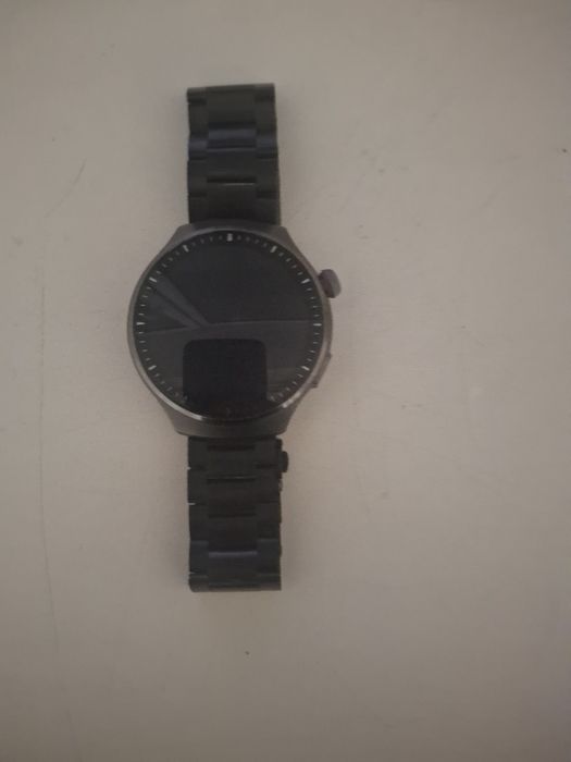 Часы HW6 Max в хорошем качестве