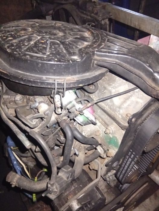 Vând motor de Tico