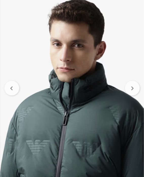 Emporio Armani Яке Оригинално L