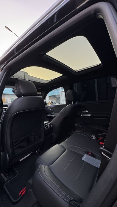 Mersedes benz eqb 300 elektrichka mers