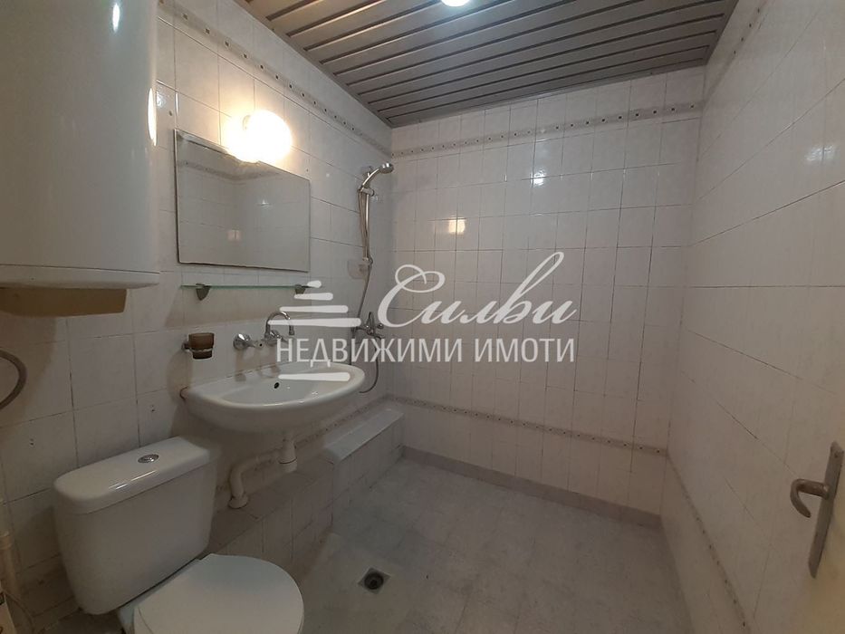 Дава се под наем Двустаен апартамент в Шумен, Добруджански - 65 кв.м за 229.5 € - Снимка #10