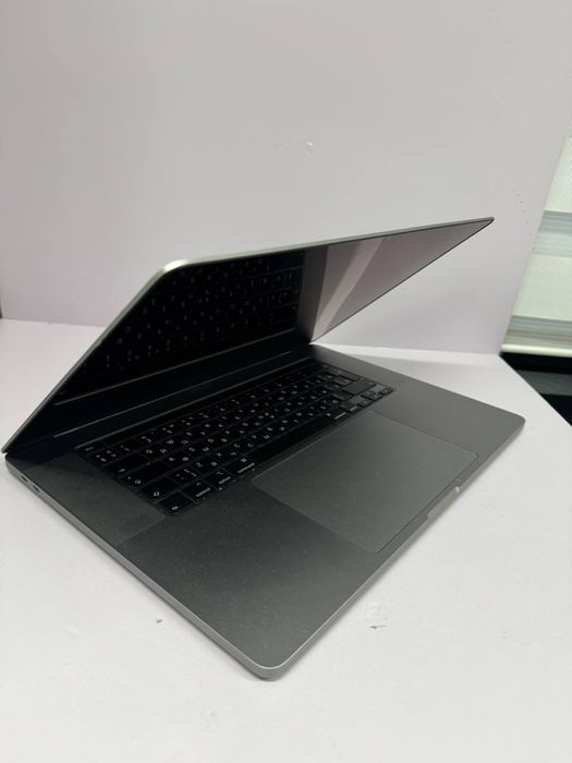 Название: macbook Pro intel core i7 /#СР31922
