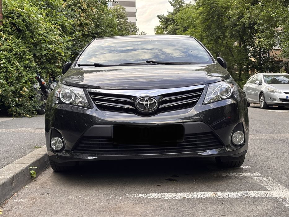 Toyota Avensis 2013 2.0 diesel