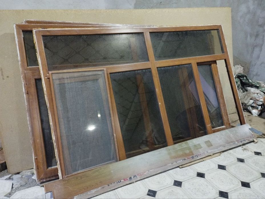 Холати зур акфа икки каватлик ойна