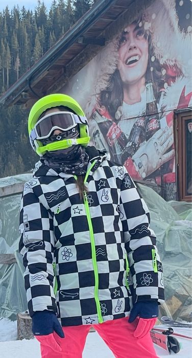 Екип за ски унисекс. Ръст 146 см.