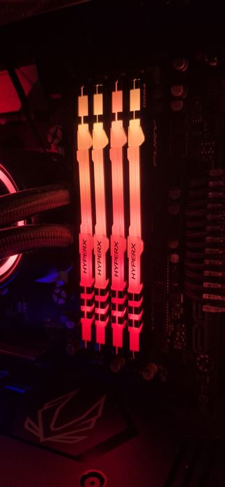 16GB RAM 3200MHz DDR4 Hyper X Fury RGB
CL16