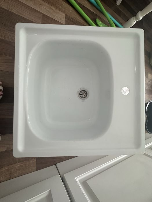 Продам раковина белый