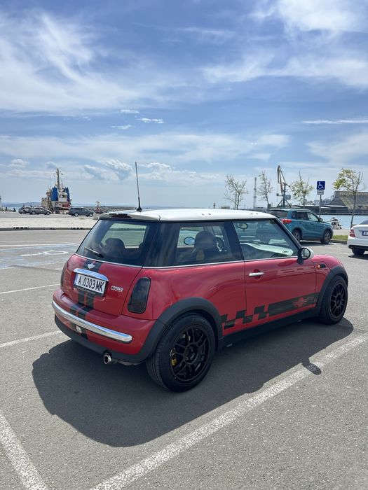 Mini Cooper  1.6
