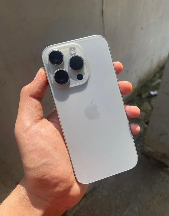 iPhone 15pro 128gb