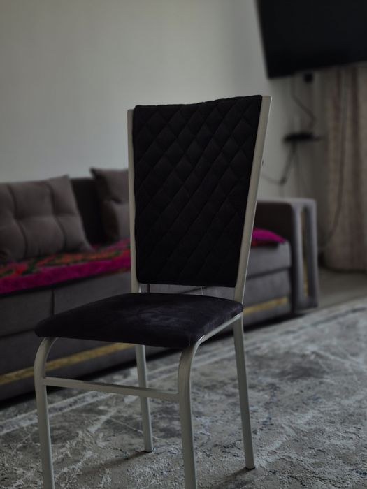 Продаётся стулья