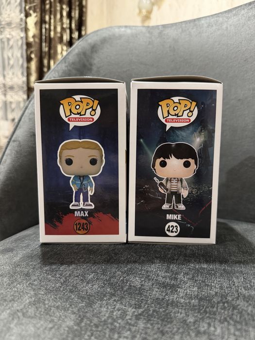 продам фигурки funko pop «stranger things» Max and Mike