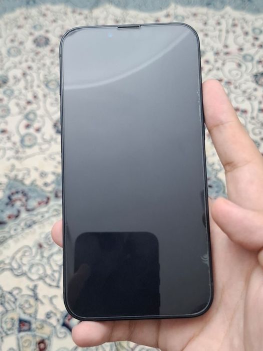 iPhone 13 с гарантией  128гб