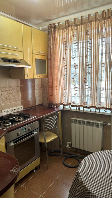 Продаю квартиру на 6мкр