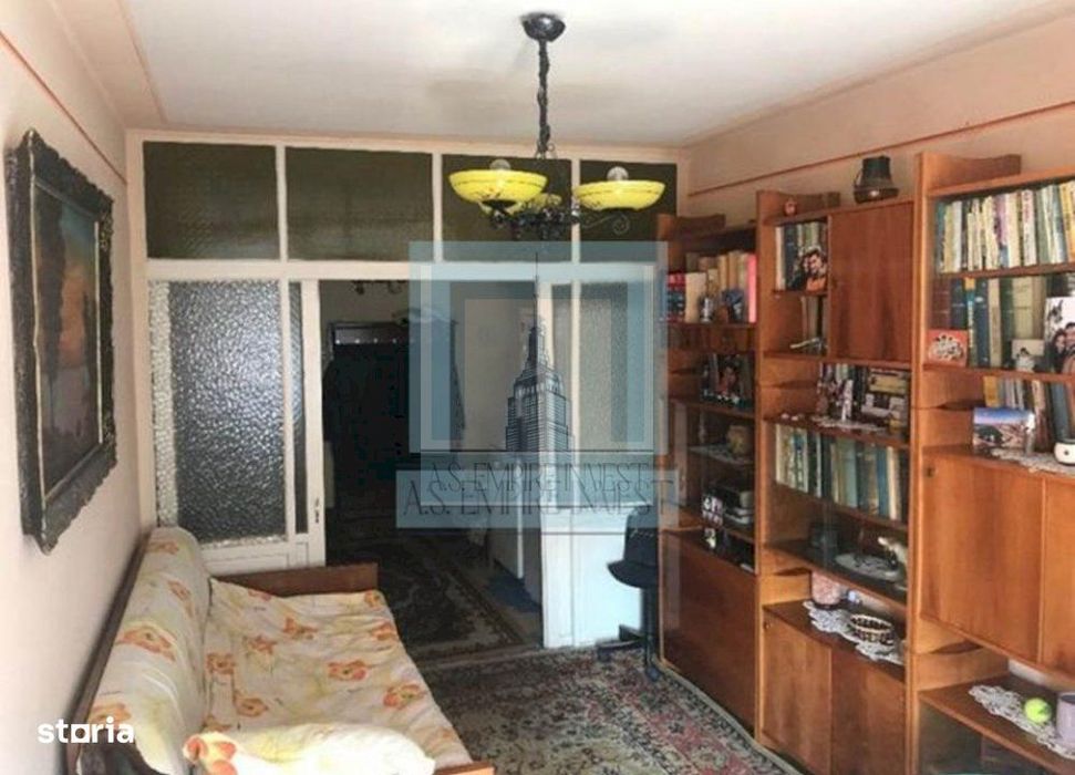 Ap 4 camere decomandat - zona Aurel Vlaicu — fotografia 3