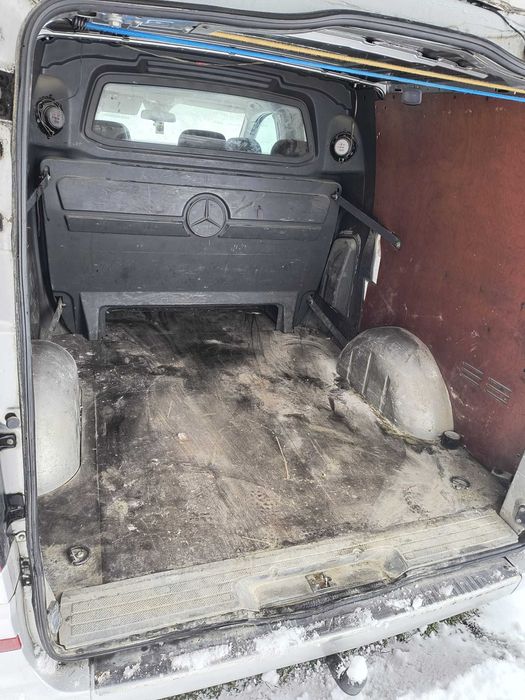 Autoutilitara Mercedes-Benz