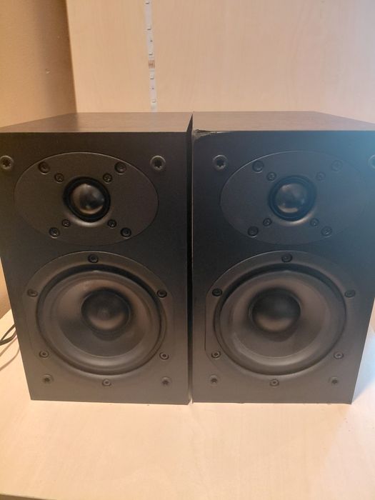 Set audio Denon cu amplificator si  boxe.
