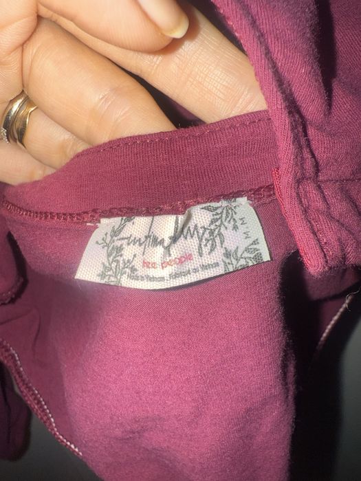 Body free people cu spatele gol