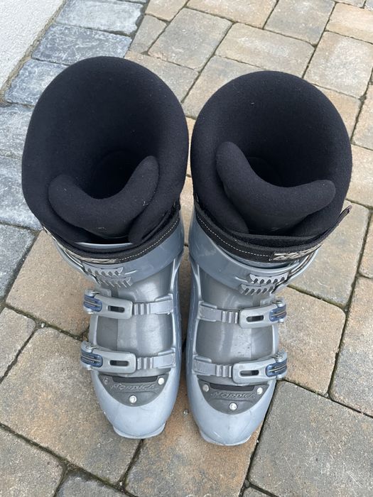 Clapari ski Nordica marime EU 45, 340mm