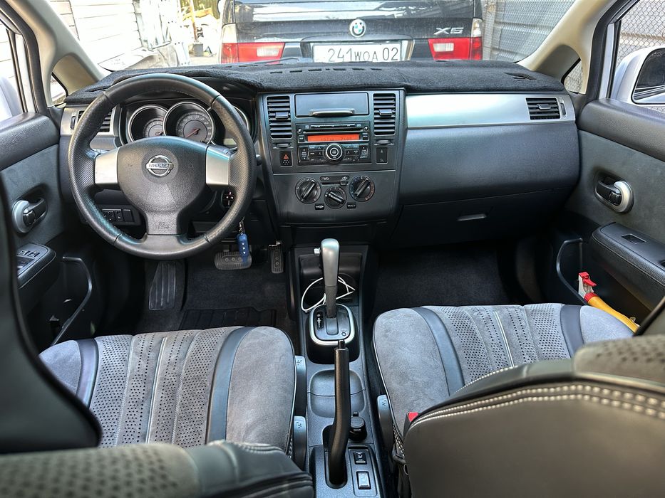 Nissan Tiida в хорошем состоянии