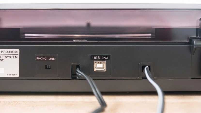 Pick-up Sony PSLX300USB