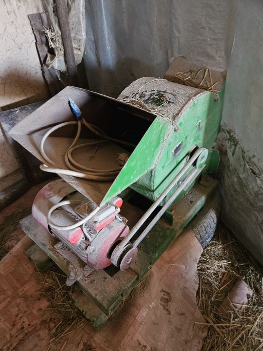 Дробилка измельчитель