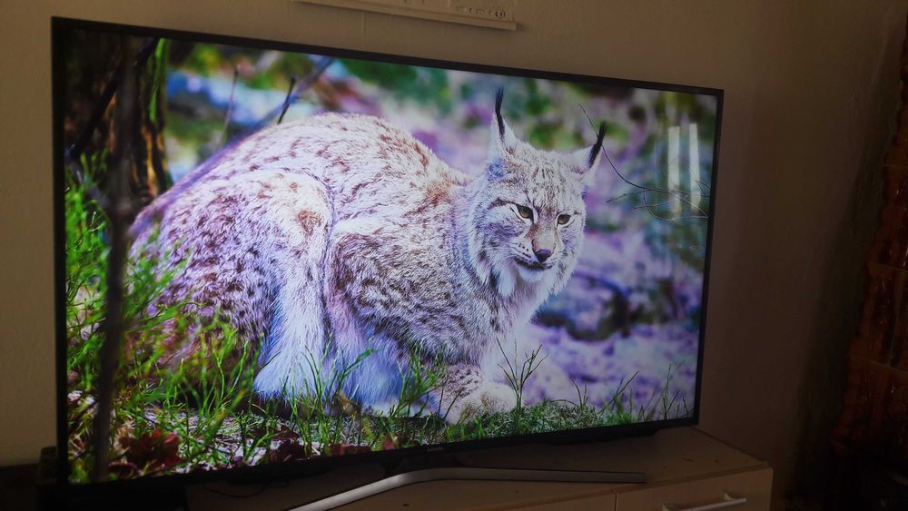 vand schimb samsung smart tv 4k 139 cm