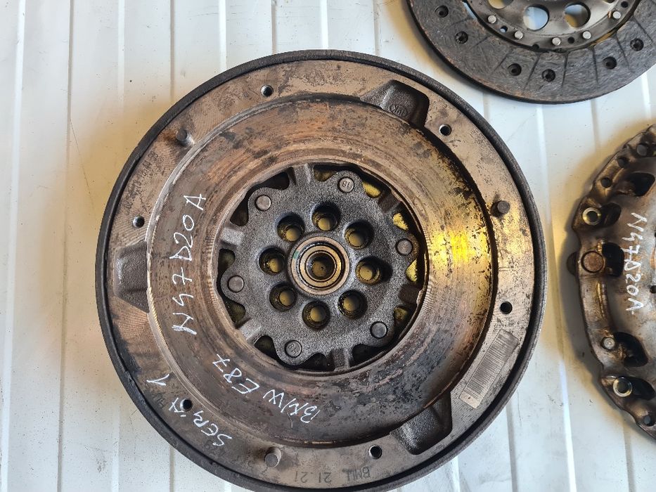 Volanta bmw seria 3 E87,  N47D20A