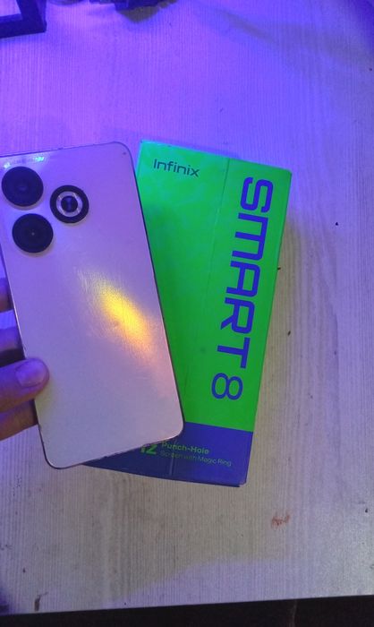 Infinix 8 телефон сотилади тез ва арзон сотилади
