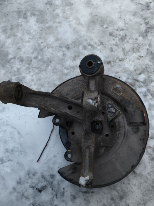 Цапфа тайота Камри 40